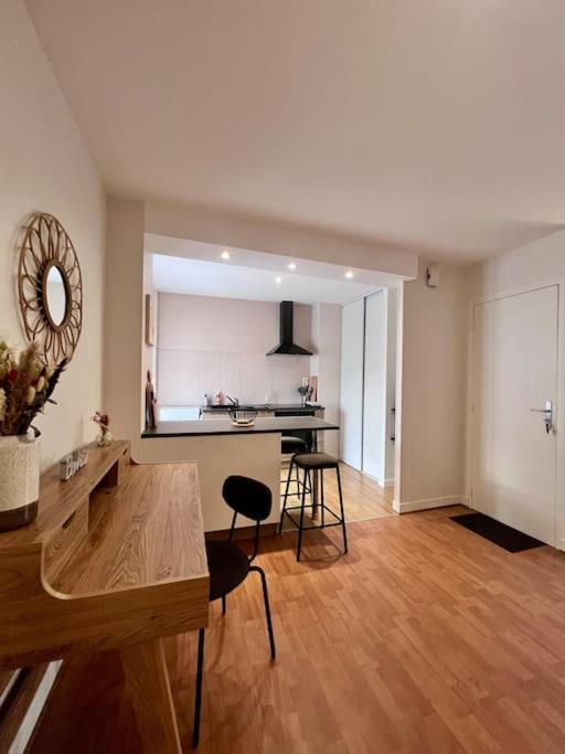 Casa Cloutiers #4 - Joli & Cosy T2 Avec Clim Parking - Hyper Centre Brive Apartment Екстериор снимка